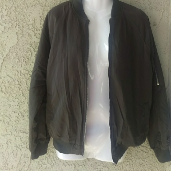 Haute monde bomber green puffy zippered jacket - Picture 4 of 8